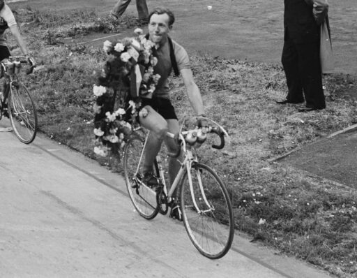 De omloop van Vlaanderen 1945!